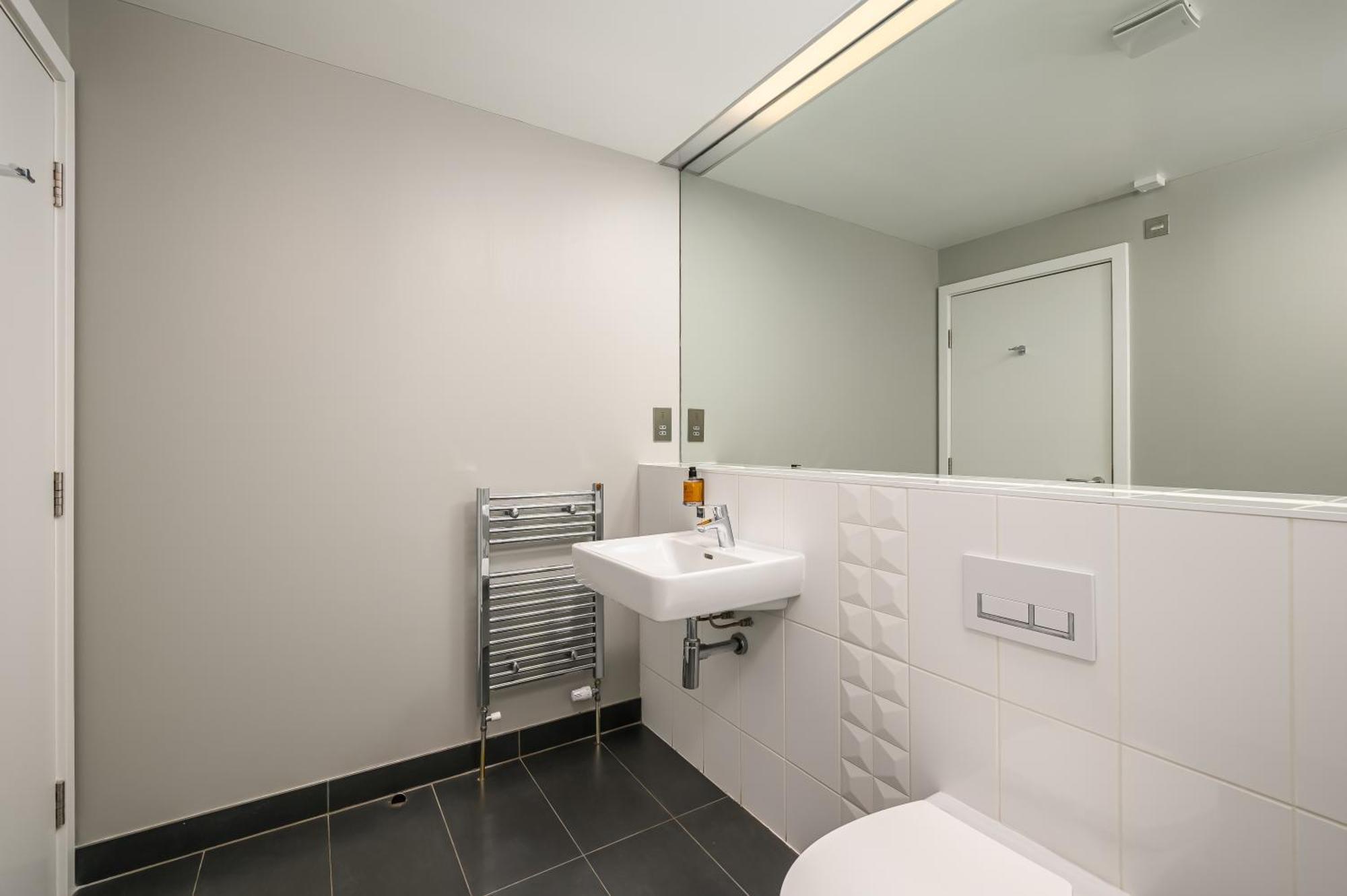 Destiny Scotland -The Malt House Apartments Edinburgh Exterior foto