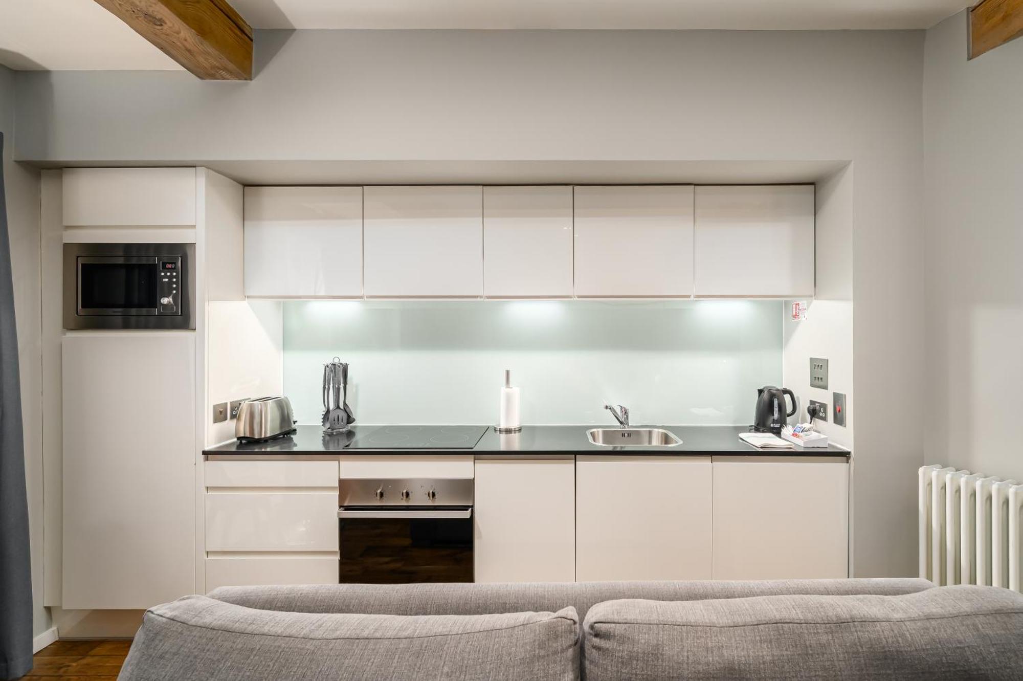 Destiny Scotland -The Malt House Apartments Edinburgh Exterior foto