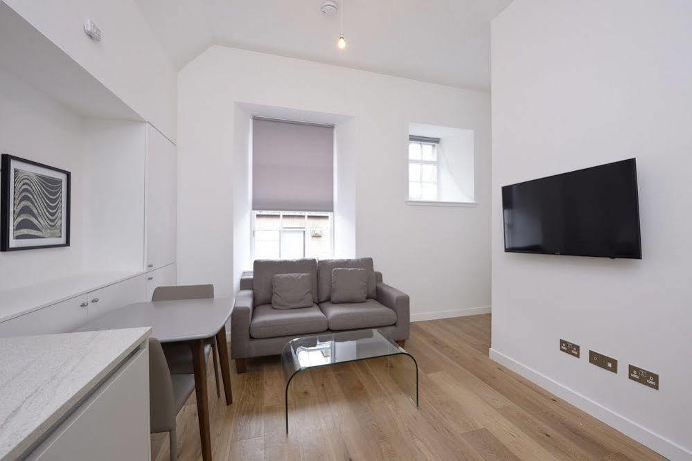Destiny Scotland -The Malt House Apartments Edinburgh Exterior foto