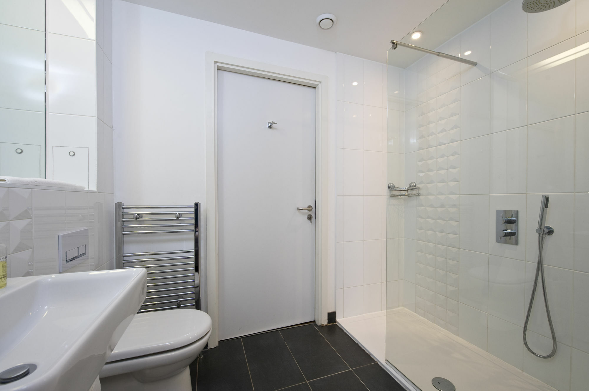 Destiny Scotland -The Malt House Apartments Edinburgh Exterior foto